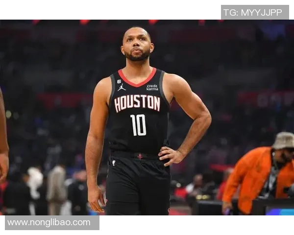 火箭球员戈登入选全明星替补，闪耀篮球舞台的新时代