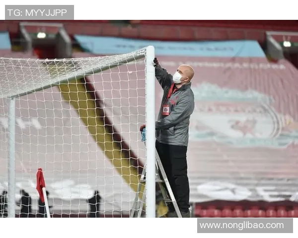 英超联赛恢复比赛后,防疫措施加码,球员接受每周多次检测 英超联赛恢复比赛后,防疫措施加码,球员接受每周多次检测