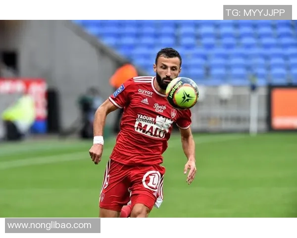 门兴格拉德巴赫宣布签下新援，引进西班牙国脚格特